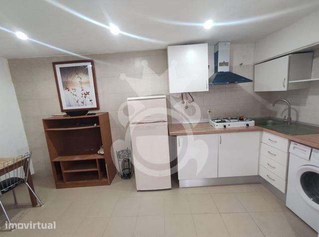 Imóvel Apartamento T1 remodelado centro histórico de Elvas - Grande imagem: 2/6