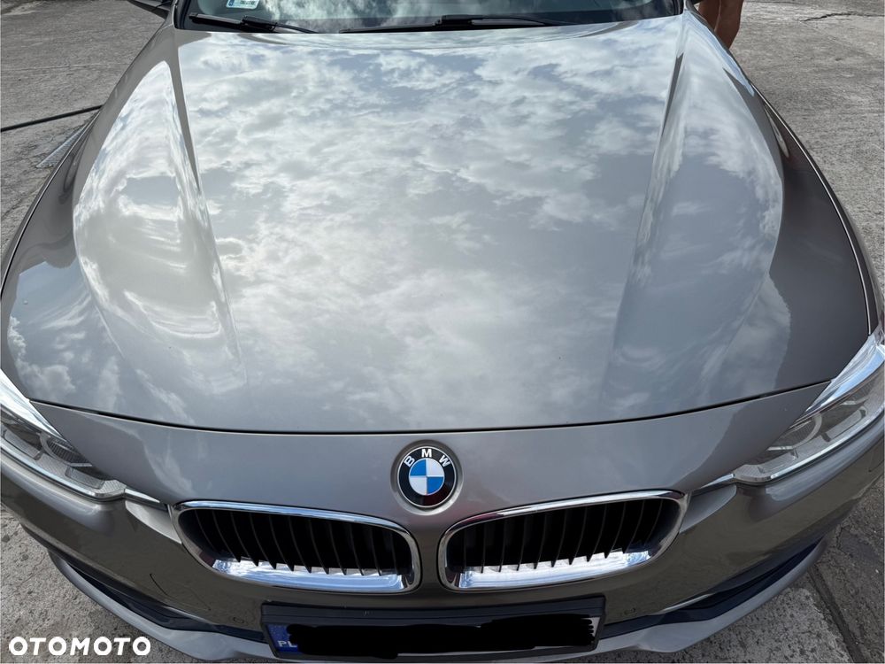 BMW Seria 3 320d Efficient Dynamics - 8