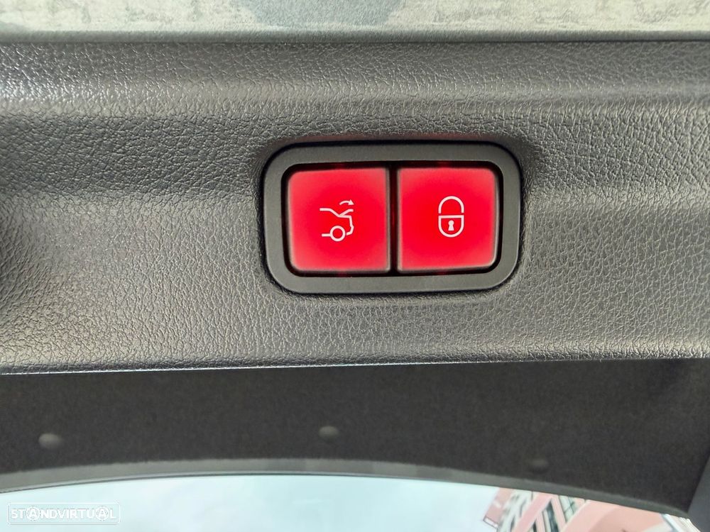 Mercedes-Benz EQE 350+ Edition AMG Line - 25