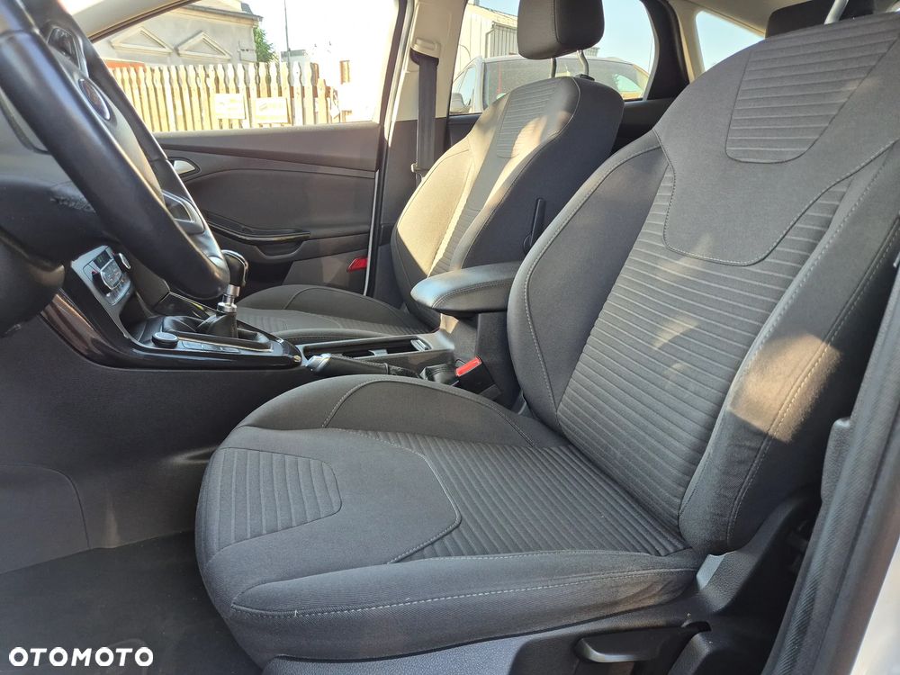 Ford Focus 1.5 TDCi DPF Start-Stopp-System Titanium - 24