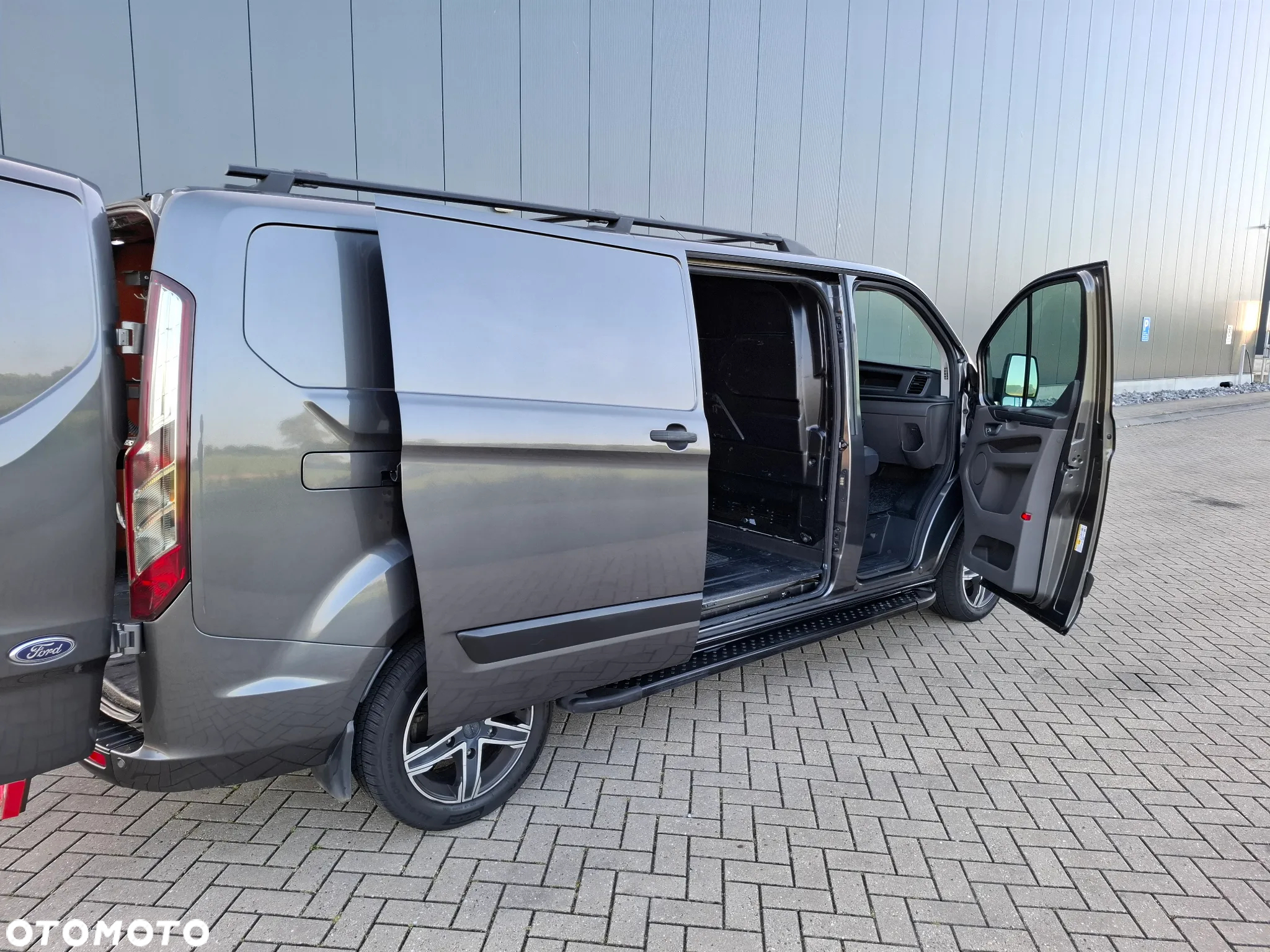 Ford Transit Custom - 14