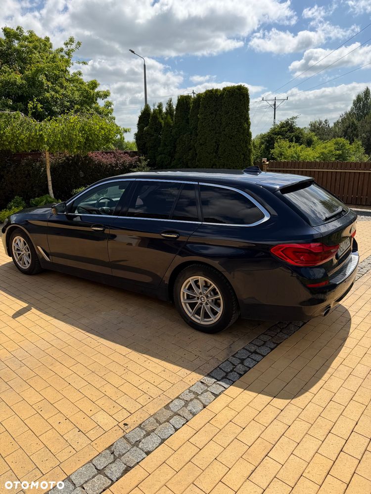 BMW Seria 5 520i Luxury Line - 7