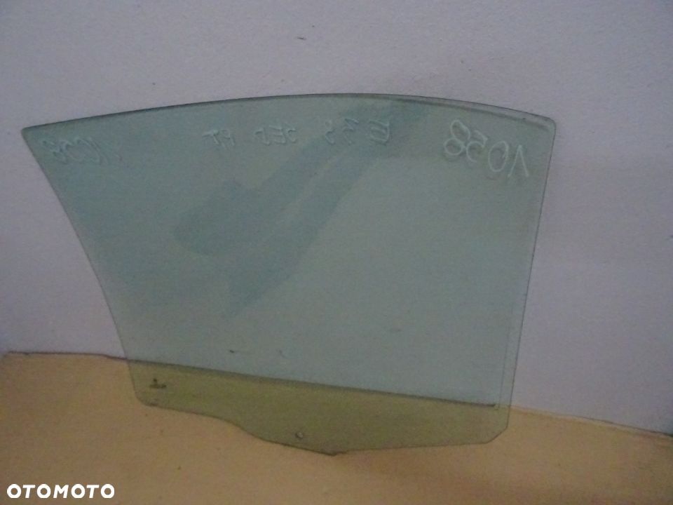 SZYBA BOCZNA DRZWI PRAWY TYŁ BMW E39 LIFT SEDAN 00-04 NR1058 - 3