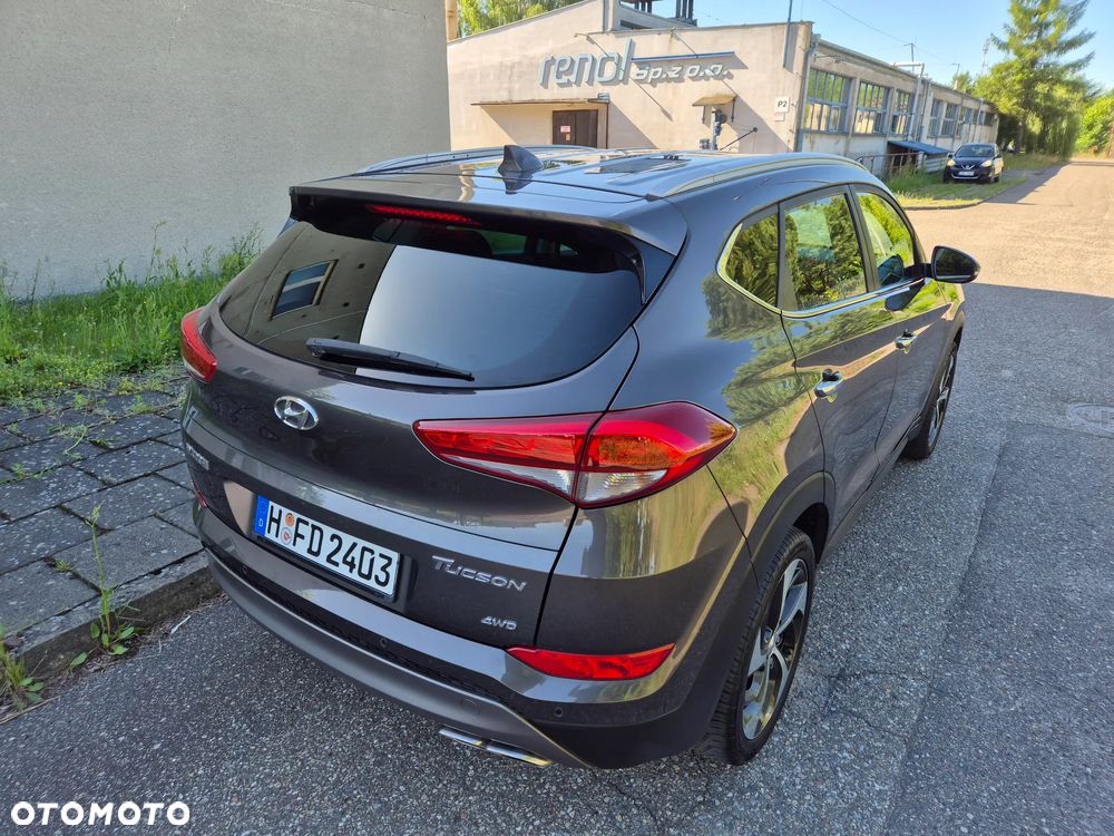 Hyundai Tucson 2.0 CRDi 4WD Advantage - 11