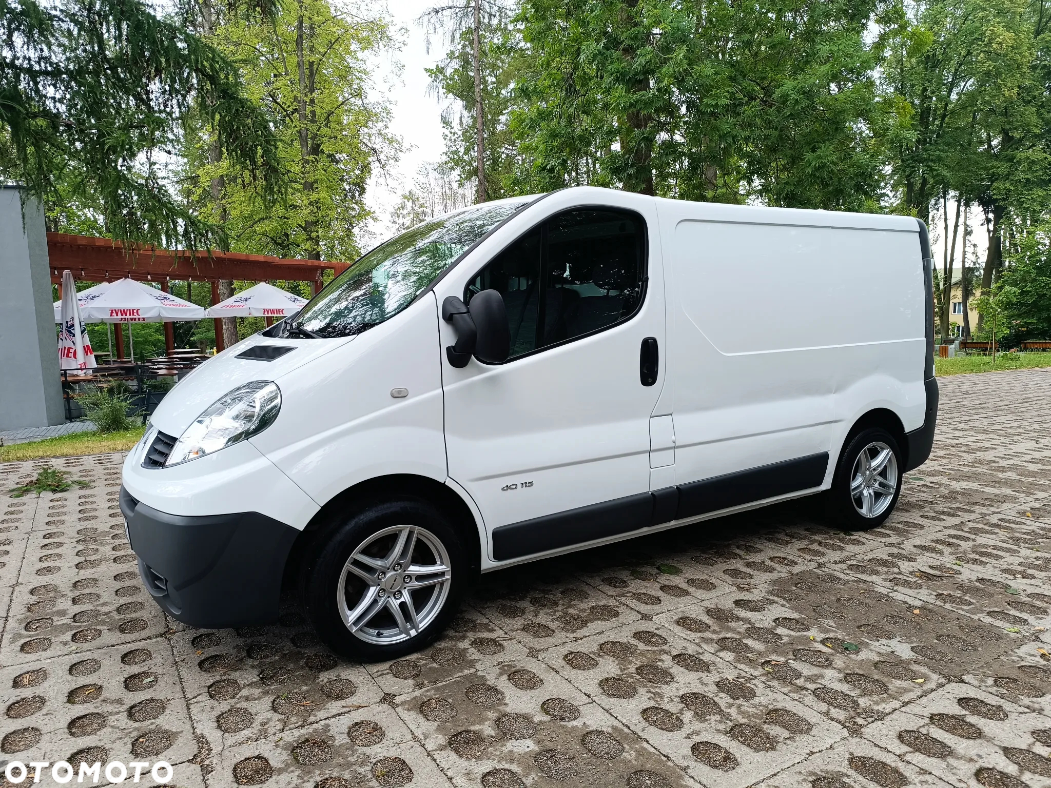 Renault TRAFIC - 11