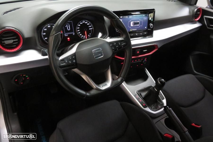 SEAT Arona 1.0 TSI FR - 6