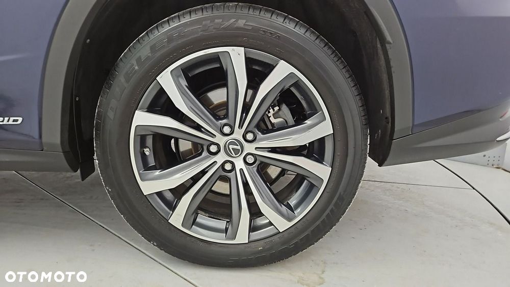 Lexus RX 450h Business Edition - 22