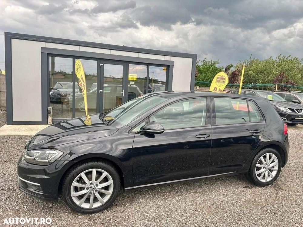 Volkswagen Golf - 5