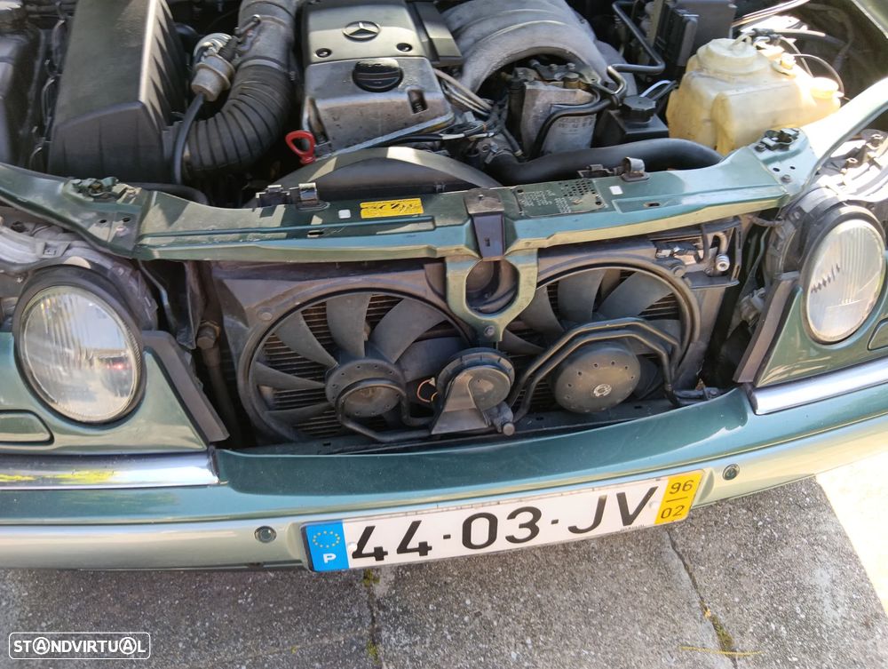 Mercedes-Benz E 300 - 20