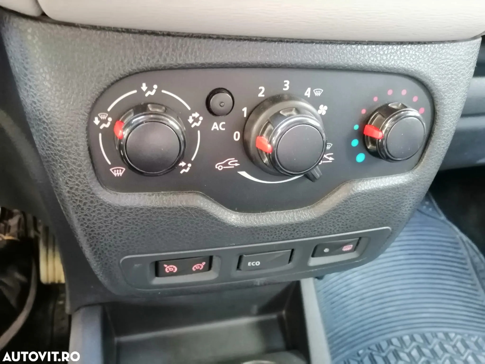 Dacia Dokker 1.5 dCi 90 CP Laureate - 18