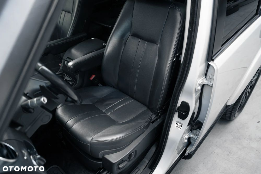 Land Rover Discovery IV 3.0 SD V6 HSE EU6 - 25