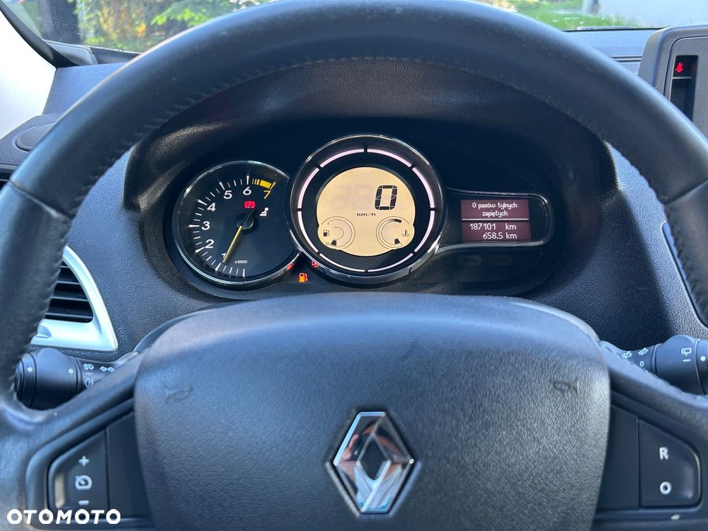Renault Megane 1.6 16V Dynamique - 10