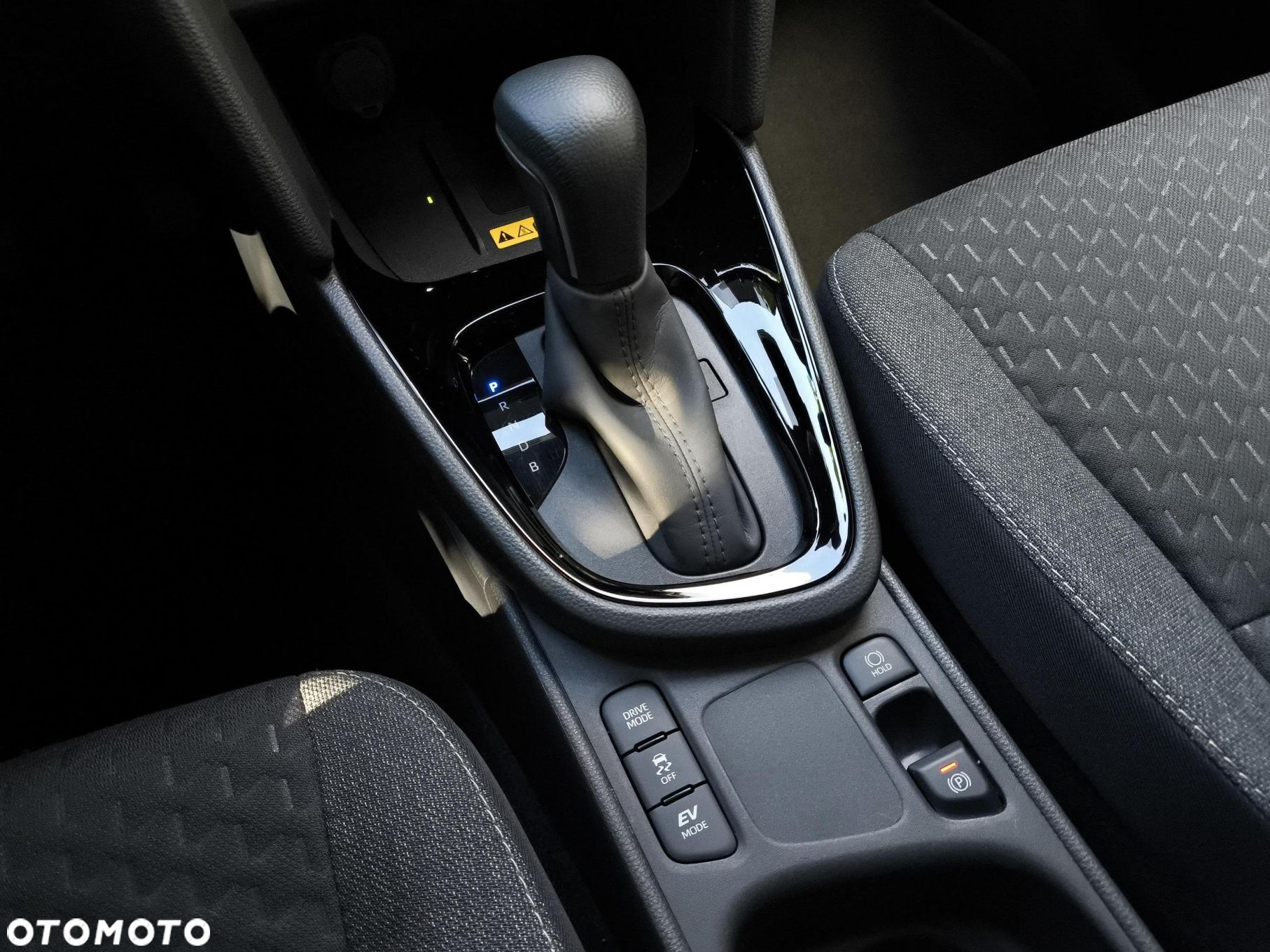 Toyota Yaris Cross Hybrid 1.5 Style - 20