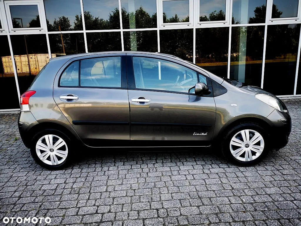 Toyota Yaris 1.33 Premium - 20