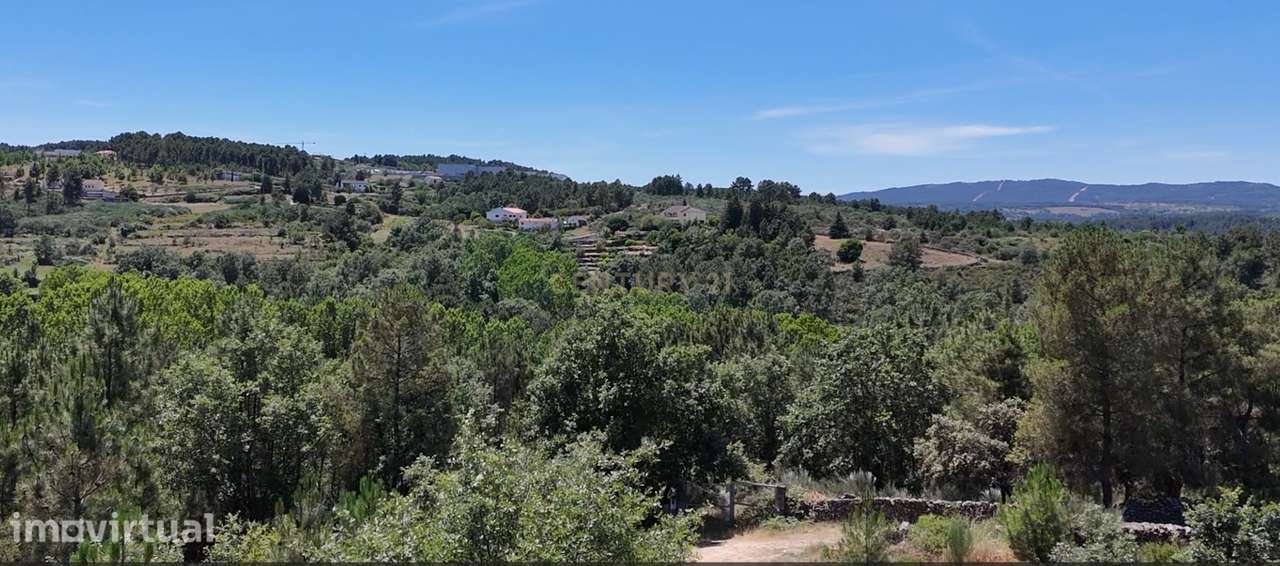 Terreno de 12 hectares, perto da Estrada N2, a 5km da cidade de Chaves - Grande imagem: 3/8