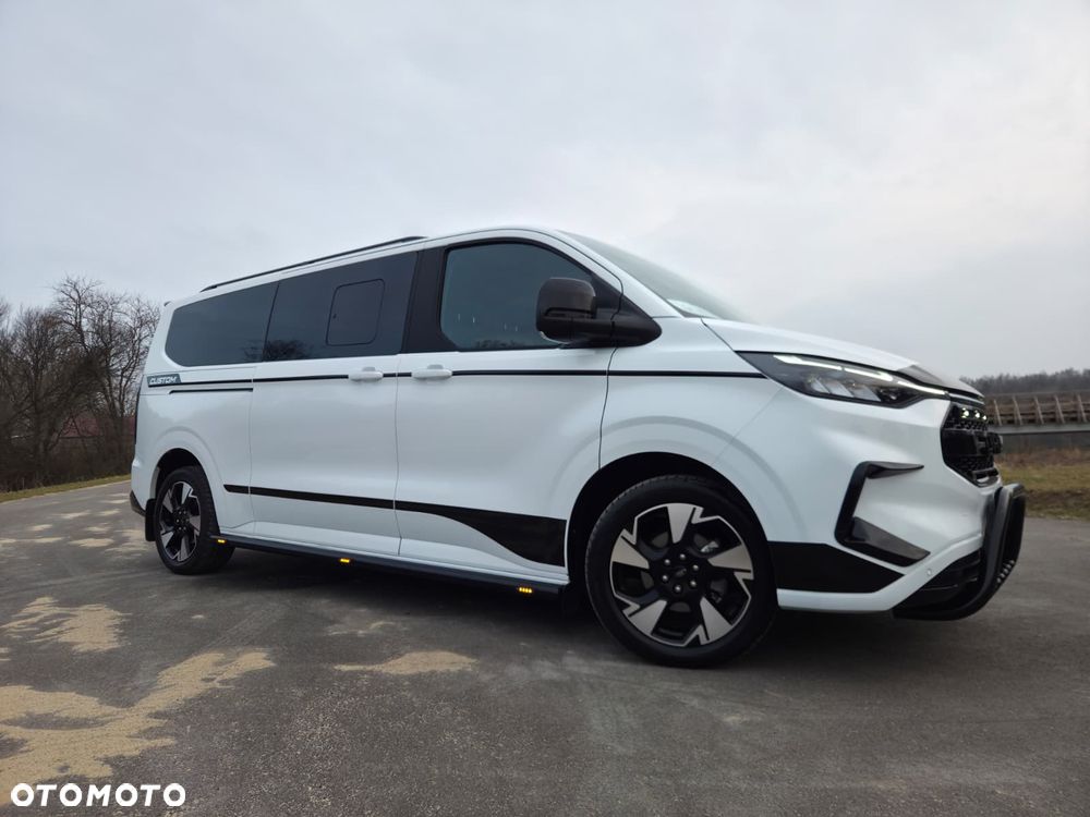 Ford Tourneo Custom L2H1 VA Titanium - 4
