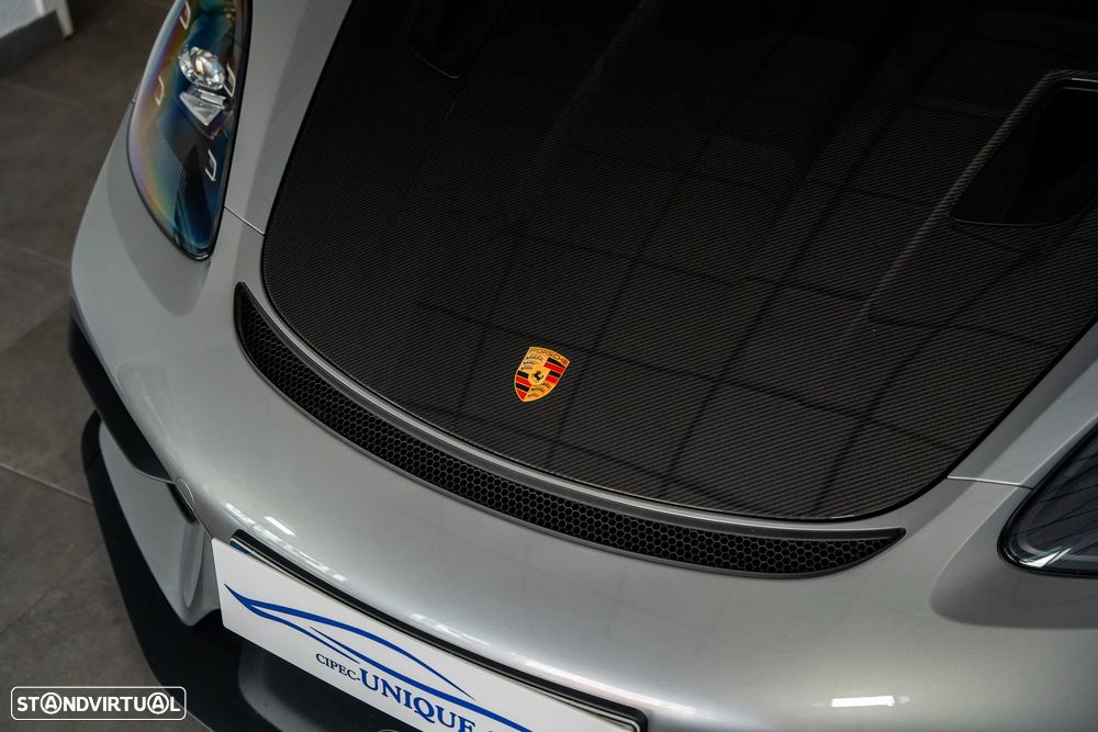 Porsche 718 Cayman GT4 RS - 9