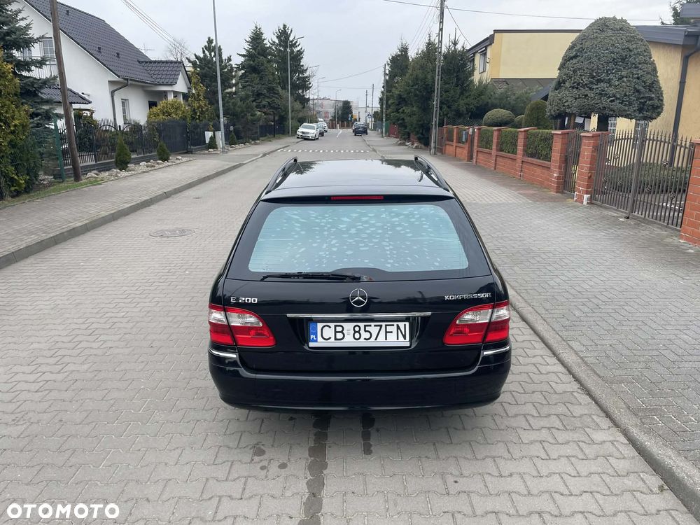 Mercedes-Benz Klasa E 200 Kompressor T Avantgarde - 6