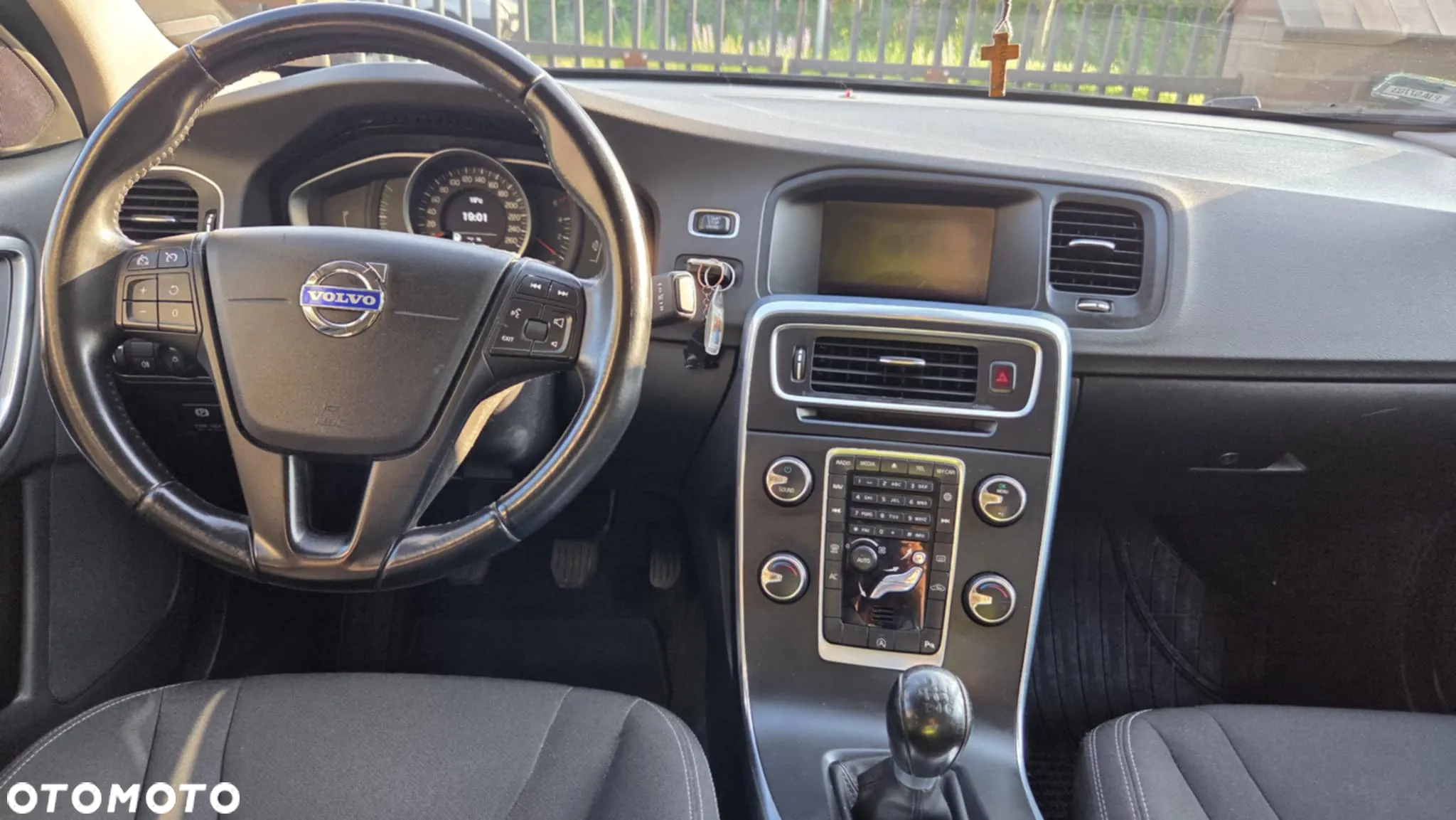 Volvo S60 D2 Momentum - 8