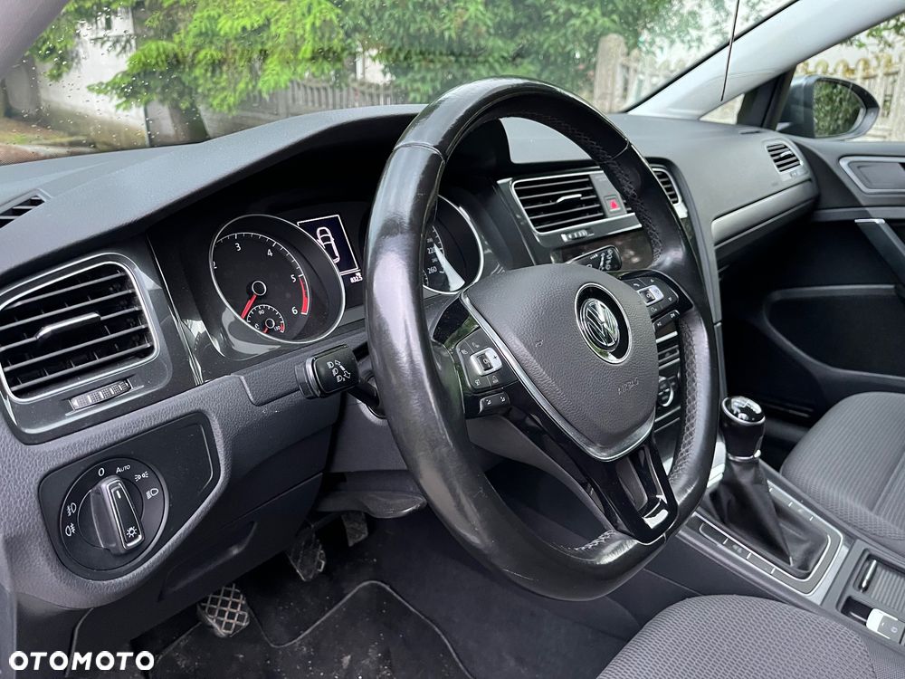 Volkswagen Golf VII 2.0 TDI BMT Comfortline - 12