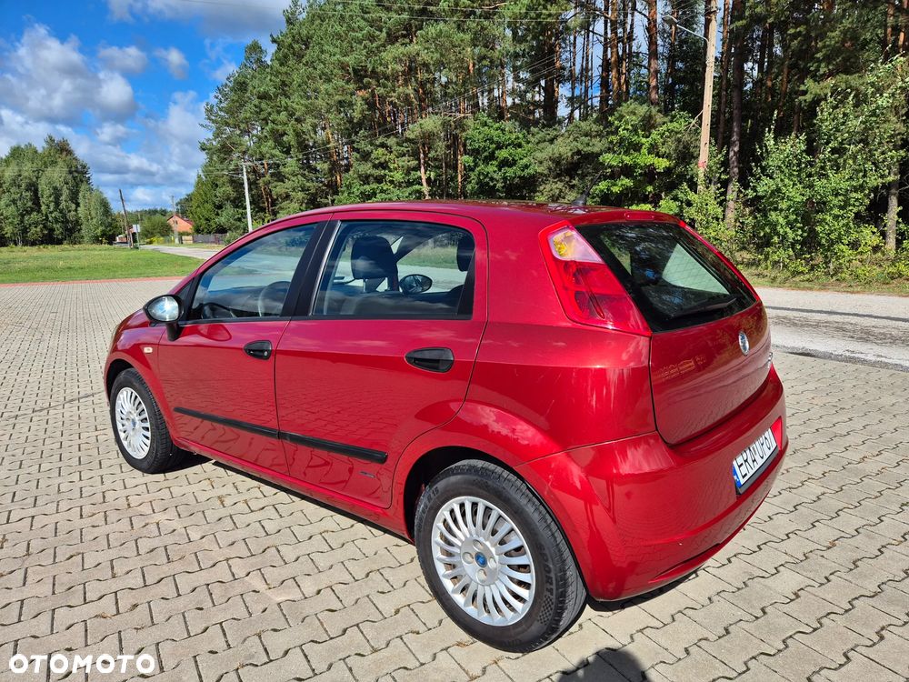 Fiat Grande Punto 1.4 8V Emotion - 16