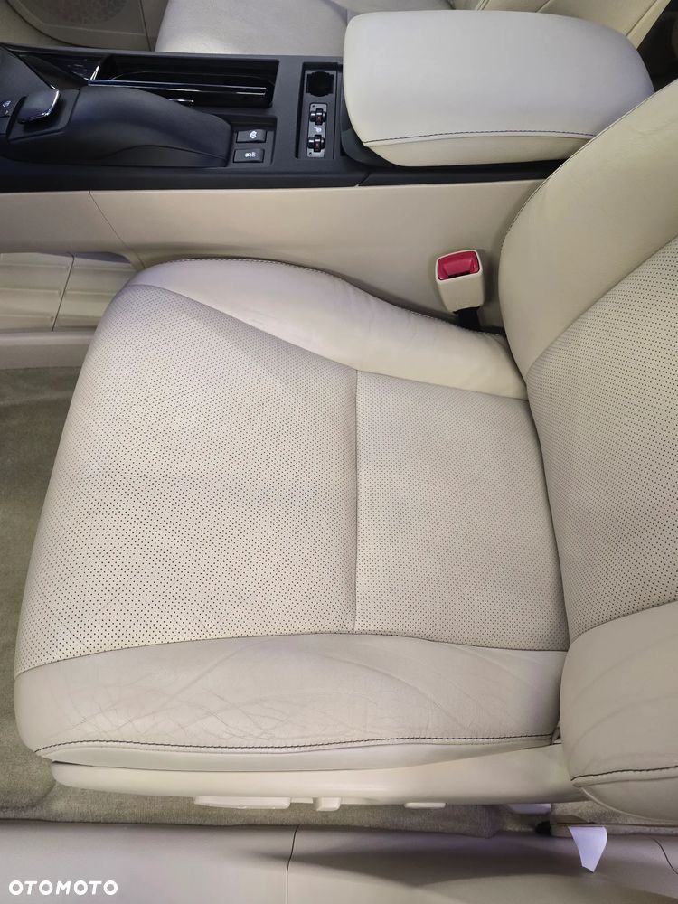 Lexus RX 350 F Impression - 15