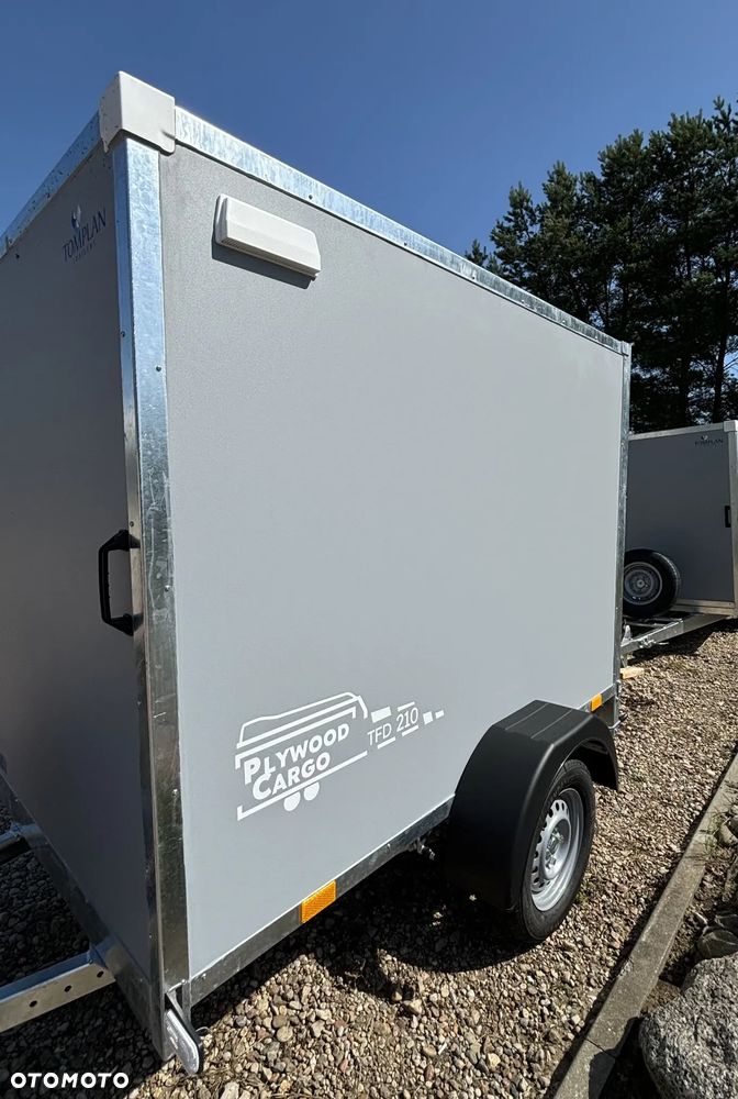 TOMPLAN Furgon sklejkowy TFD 210.01 DMC 750kg - 4