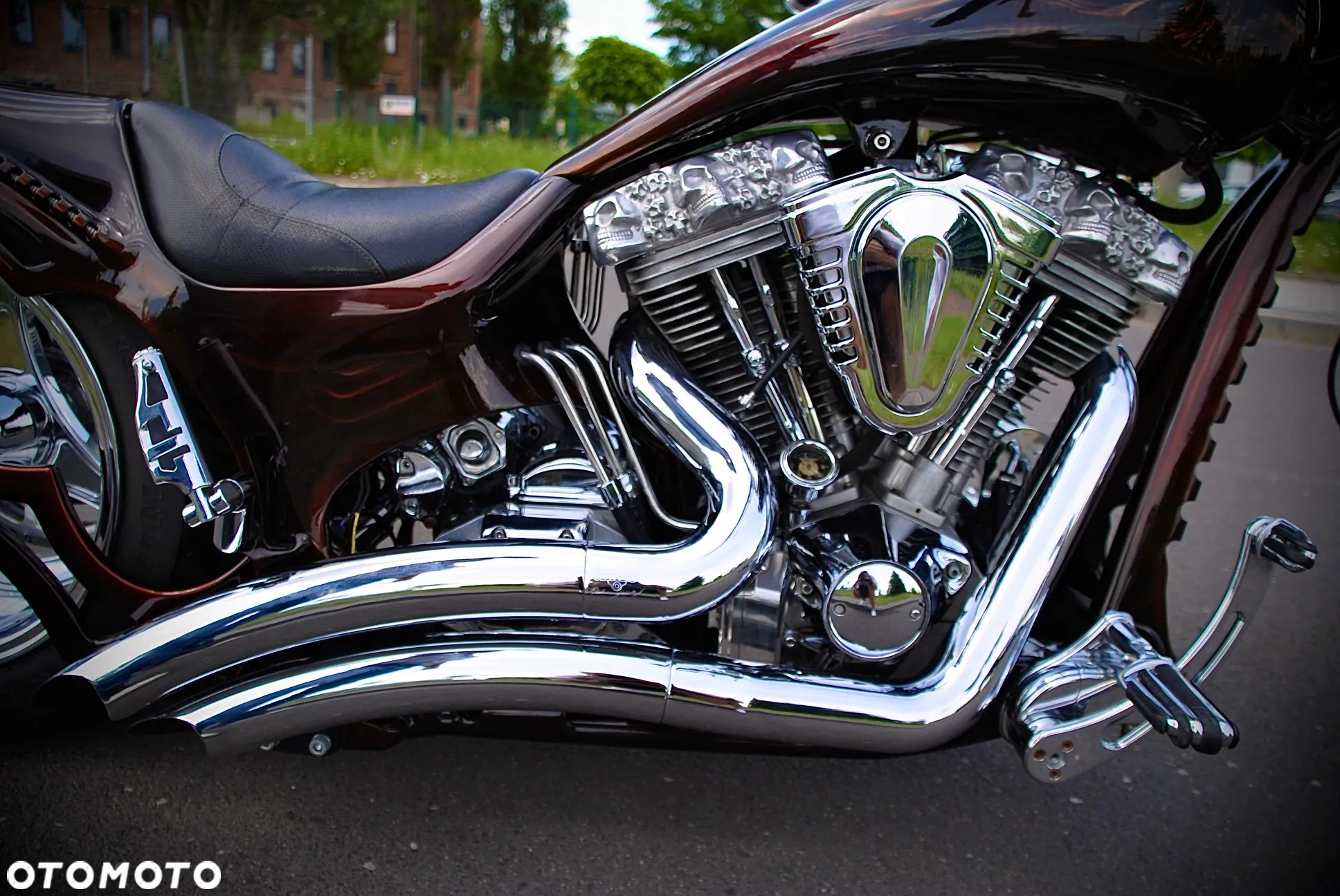 Harley-Davidson Softail Custom - 11