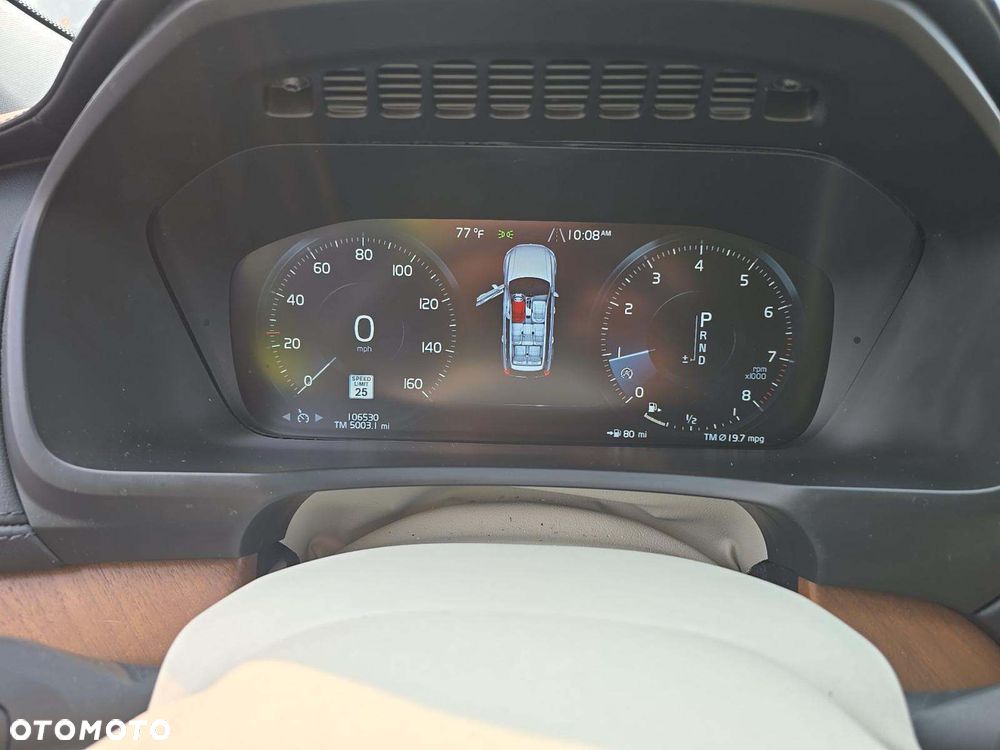 Volvo XC 90 - 12