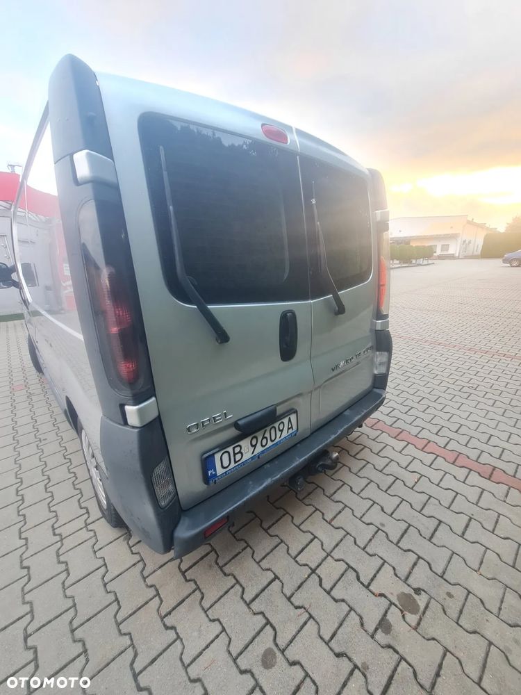 Opel Vivaro - 5
