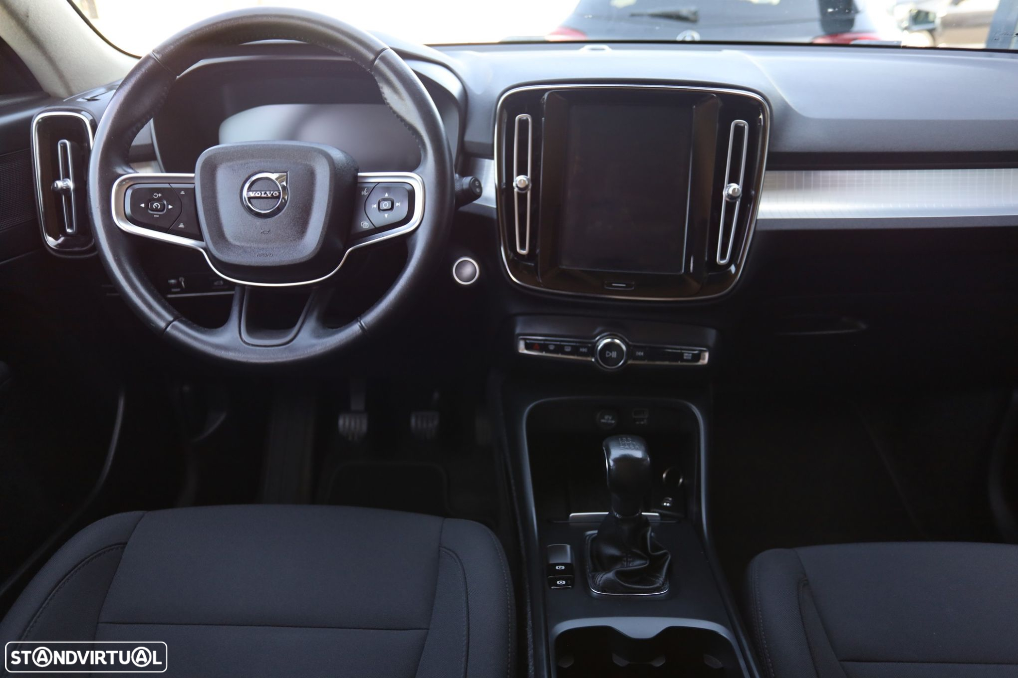 Volvo XC 40 2.0 D3 Momentum - 18
