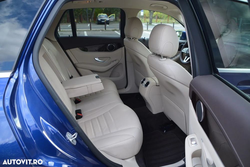 Mercedes-Benz GLC - 7