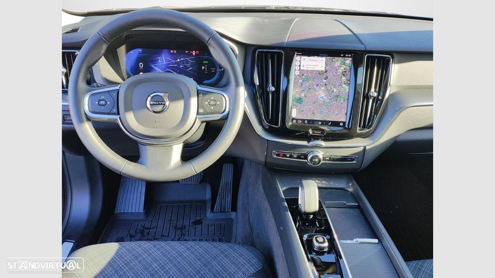 Volvo XC 60 2.0 T6 PHEV Core AWD - 13