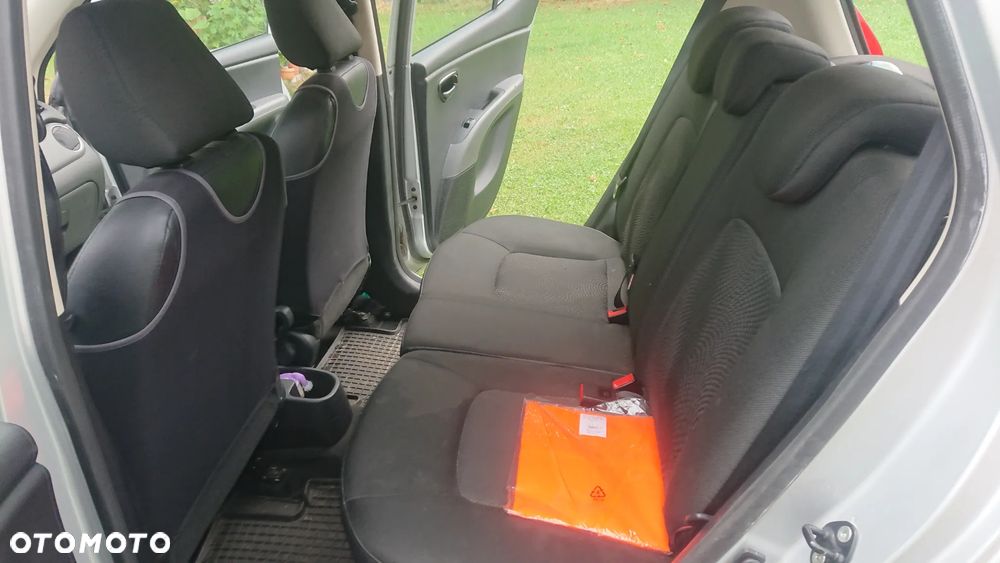 Hyundai i10 1.1 5 Star Edition - 11