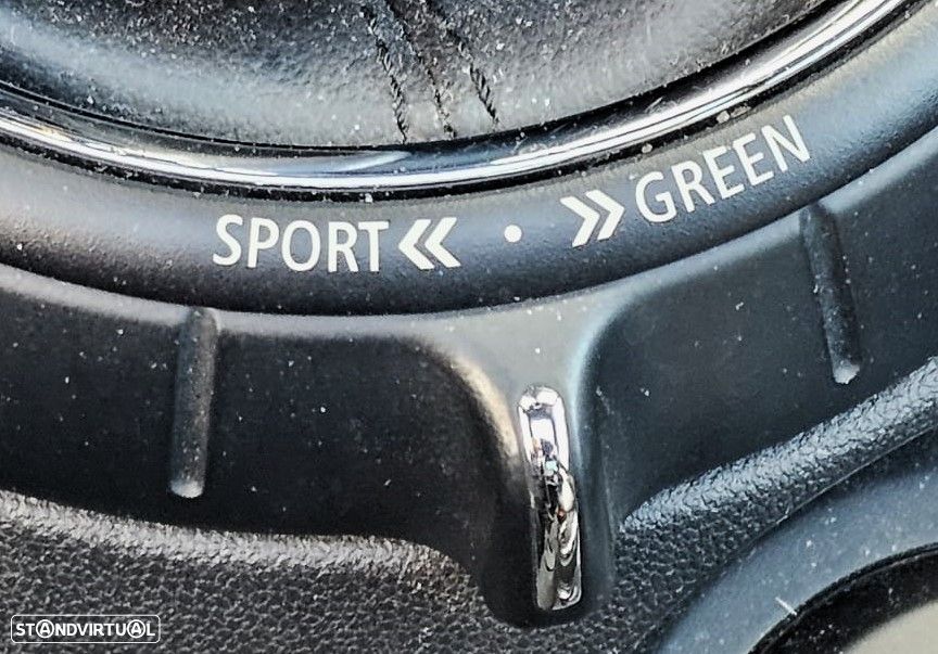 MINI 3 Portas Cooper D Metropolitan - 19