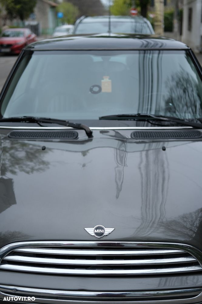 Mini Cooper Standard - 4