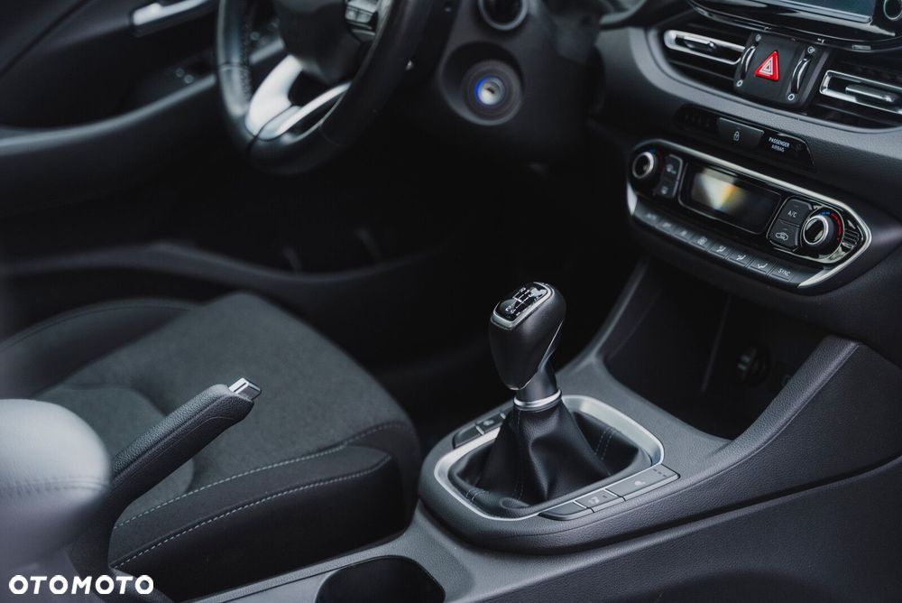 Hyundai i30 1.0 T-GDI Smart - 26