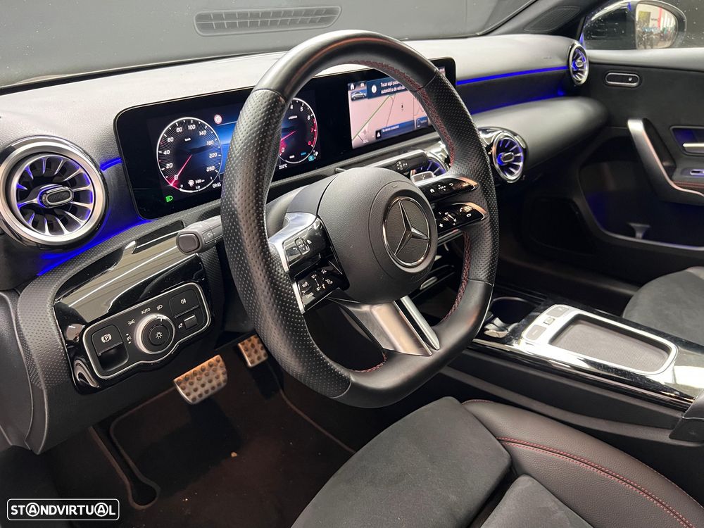 Mercedes-Benz A 180 Limousine 7G-DCT Lim. AMG Line Advanced - 20