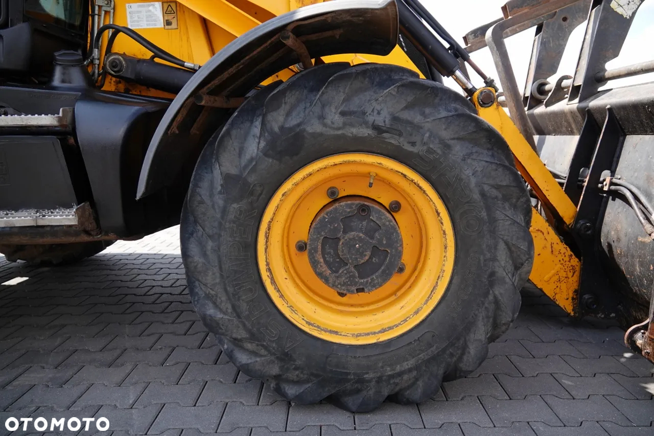 JCB 3CXCAEC / KOPARKO-ŁADOWARKA  / JOYSTICK / 2011 R - 24