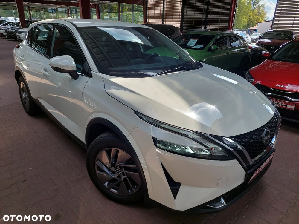 Nissan Qashqai 1.3 DIG-T mHEV N-Connecta Xtronic - 32