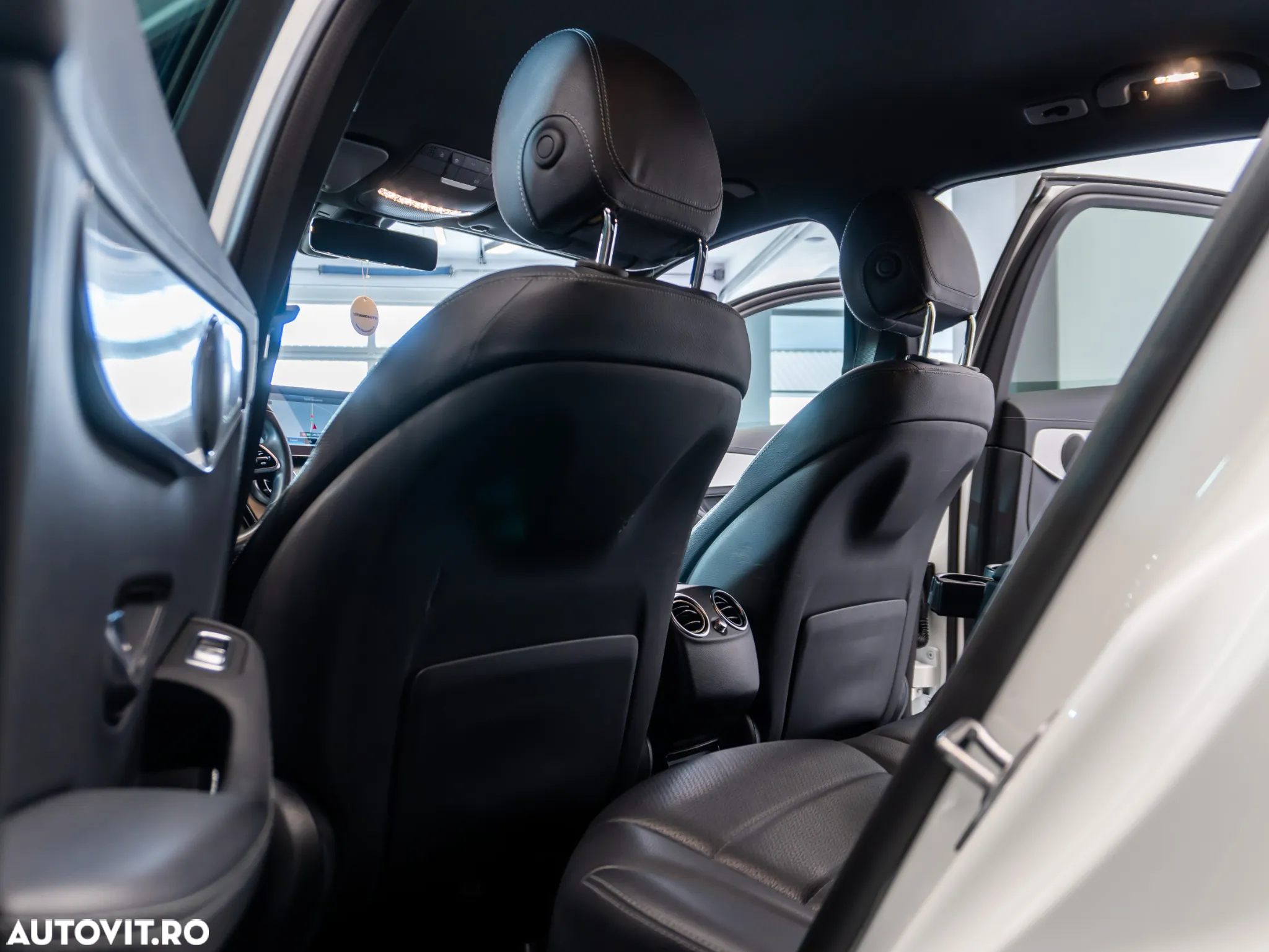 Mercedes-Benz GLC 200 d - 18