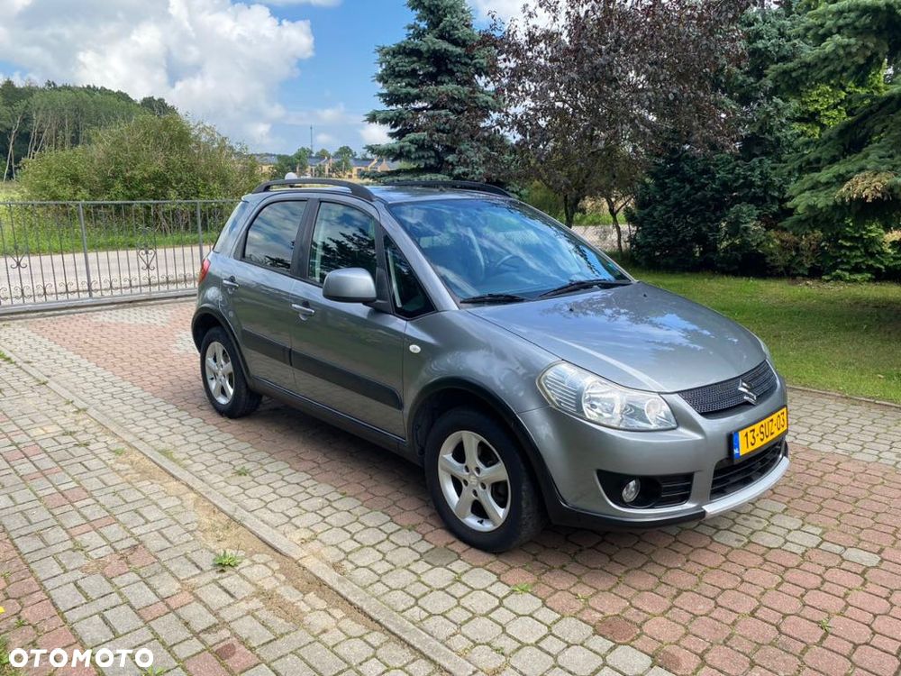 Suzuki SX4 1.6 VVT 4x4 Comfort - 2