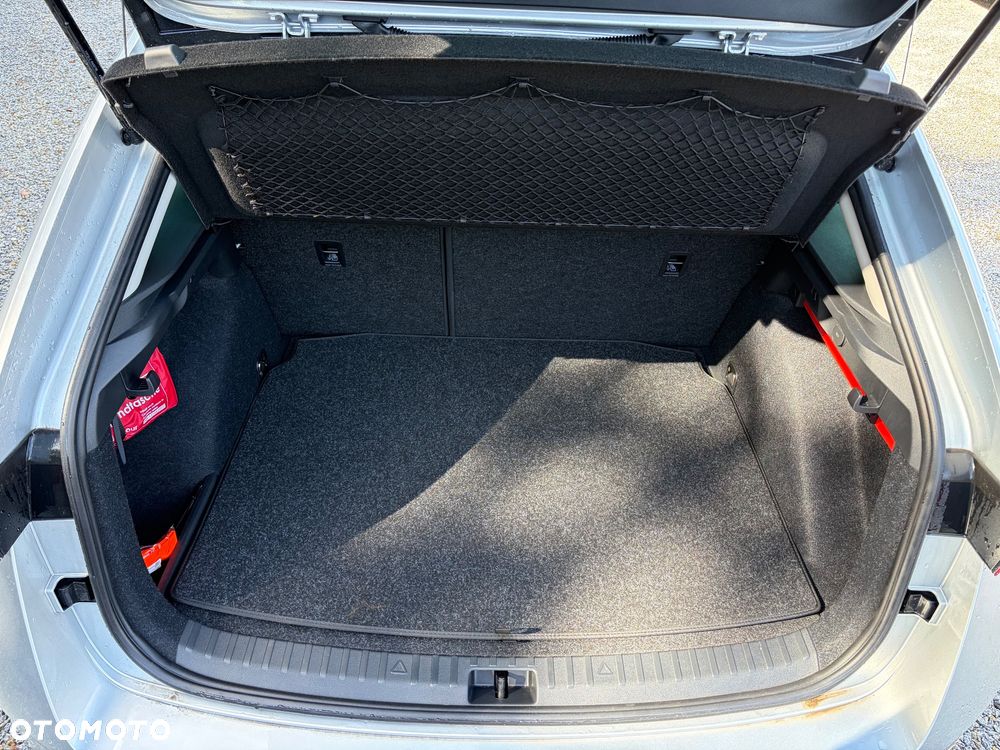 Skoda Scala 1.0 TSI DSG Tour - 10
