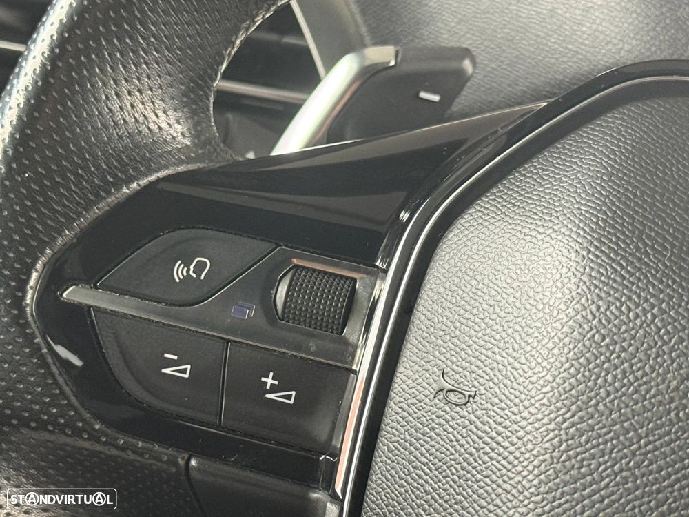 Peugeot 3008 1.5 BlueHDi GT Pack EAT8 - 54