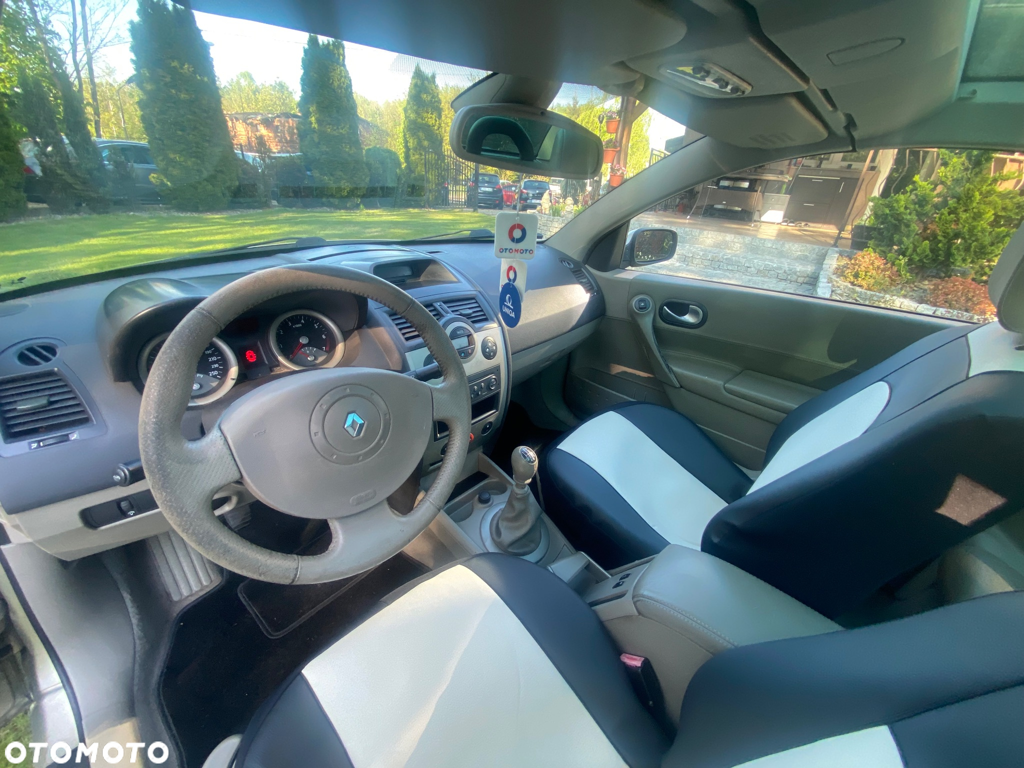 Renault Megane CC 2.0 Luxe Privilege - 6