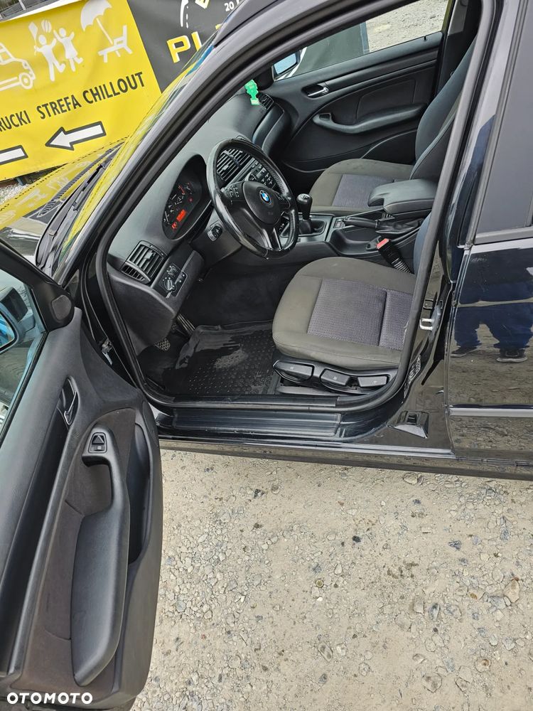 BMW Seria 3 320d - 12