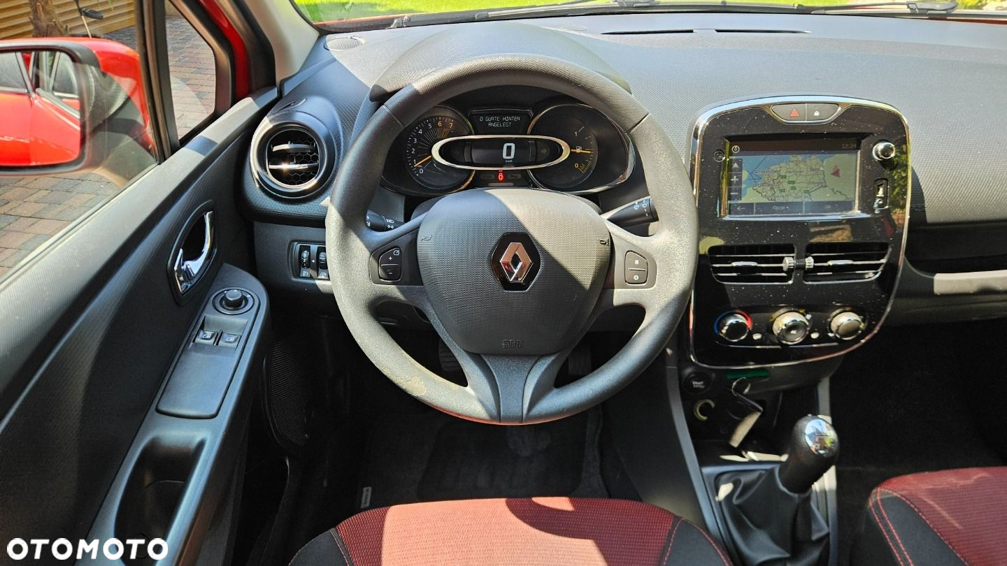 Renault Clio - 18