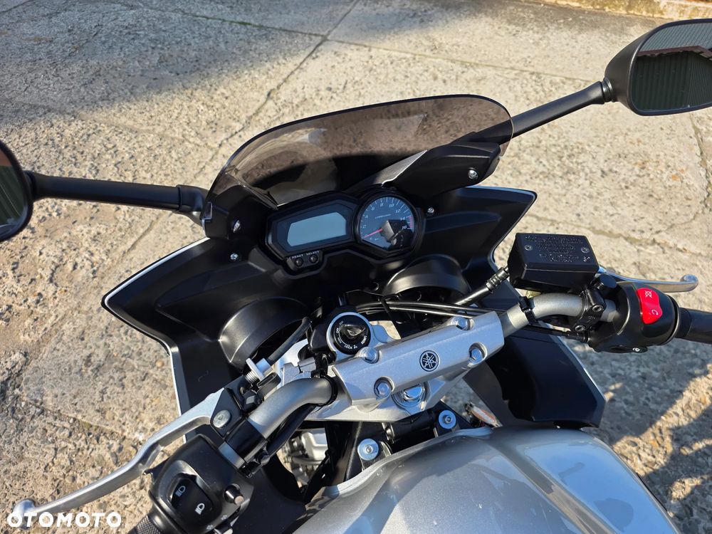 Yamaha FZ6 - 16