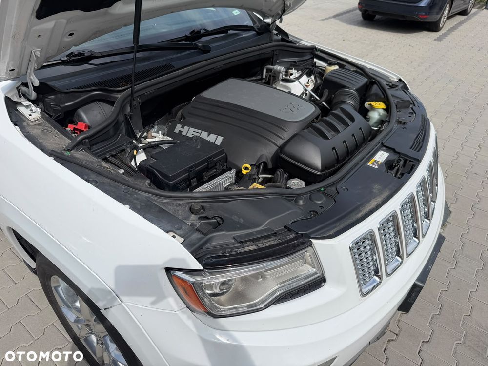 Jeep Grand Cherokee - 17