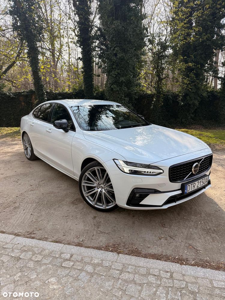 Volvo S90 D5 AWD R-Design - 4